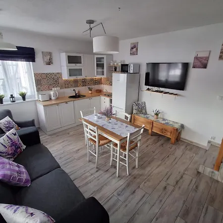 Lawendowy Zakatek Na Gwizdowce Holiday home Zalakowo
