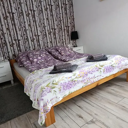 Holiday home Lawendowy Zakatek Na Gwizdowce Zalakowo
